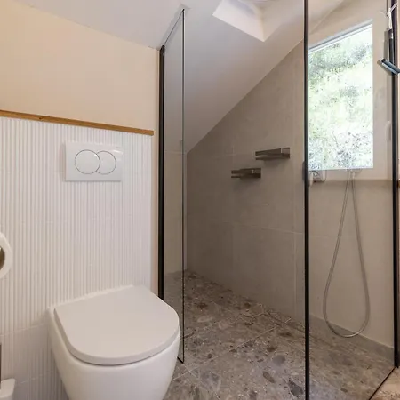 Dreamy Loft With Sea View Lägenhet Jelsa (Hvar)